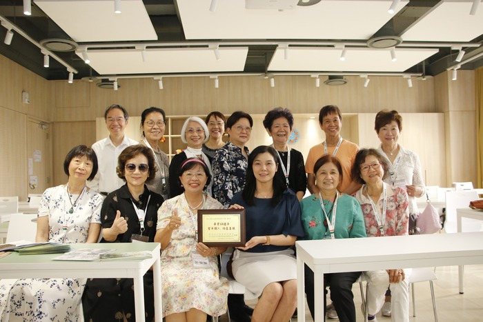 【校友回娘家活動紀實】畢業50年天后團，五專第六屆護理助產科返校參訪~!圖片